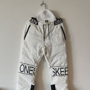 Waterproof Ski Pants-Oneskee brand-Mens size M2: 32-34'...outstanding brand!